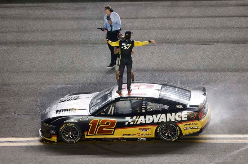 Blaney on mustang on track