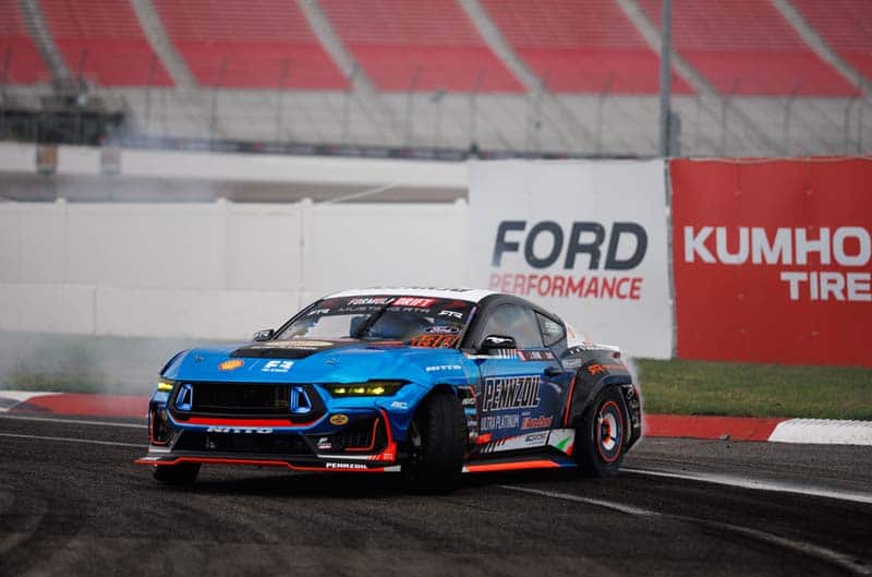 James Deane Mustang on track
