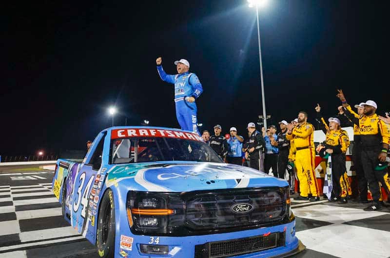 F150 in victory lane