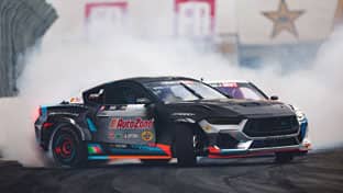 Mustang drifting