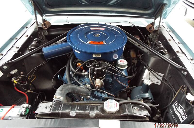 Engine bay of Mustang