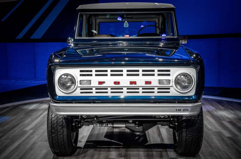 FORD BRONCO CLASSIC CREW