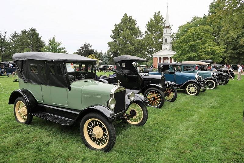 OLD FORDS SHINE DURING AMERICA'S LONGEST-RUNNING ANTIQUE CAR SHOW
