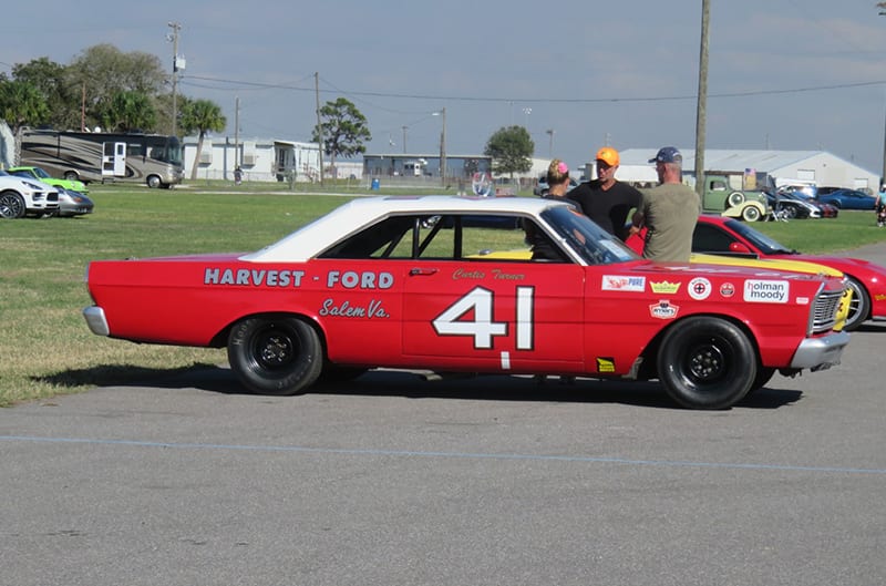 Ford Racecar with 41 on side of door