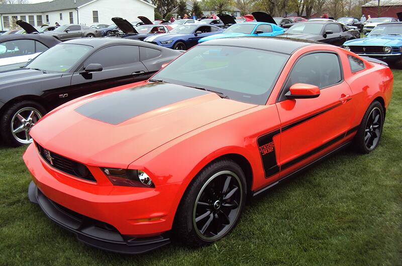 S197 Boss 302 orange and black