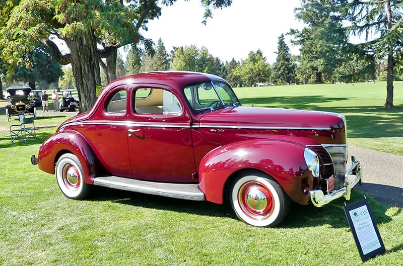 1940 Ford Deluxe