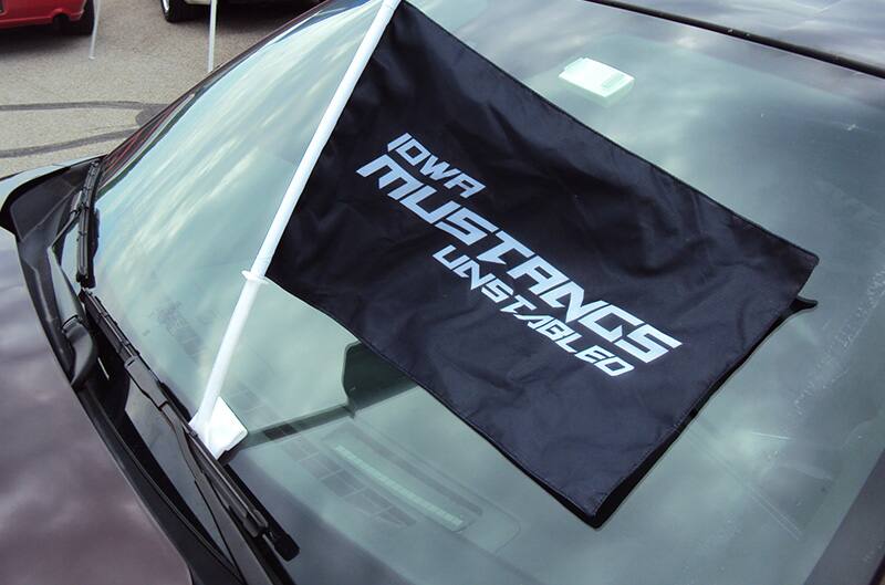 Iowa mustang unstabled flag on windsheild