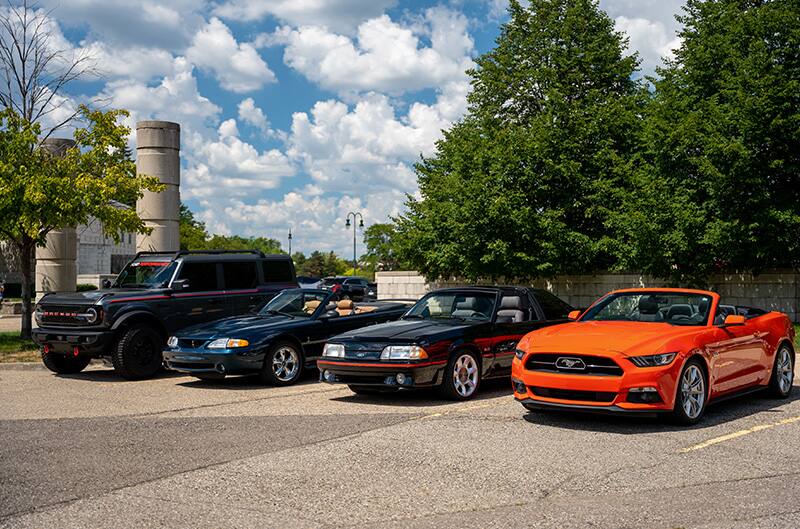 Mustangs at Auto hall of fame