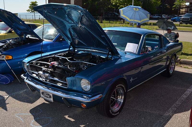 Mackinaw Mustang Stampede