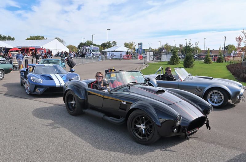 Shelby Cobras rolling into event