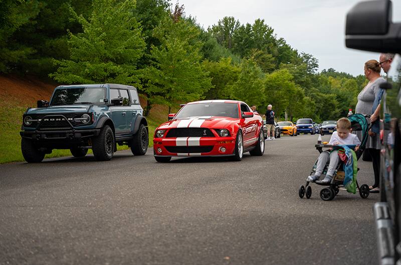 Second gen GT500 crusing in