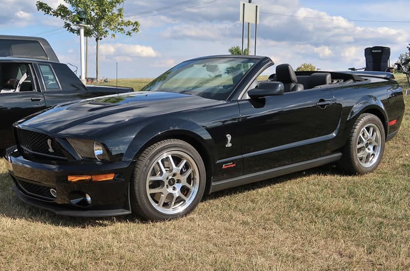 Convertible S197 Shelby GT500 Mustang in Black
