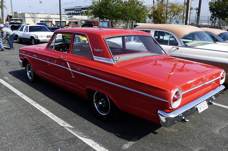 Ford Galaxie in red