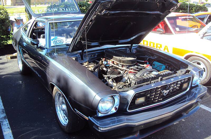 Silver Mustang II at show