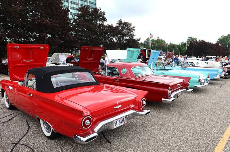 Rear end of multiple thunderbirds