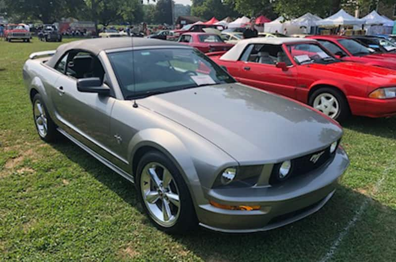 Silver S197 Mustang