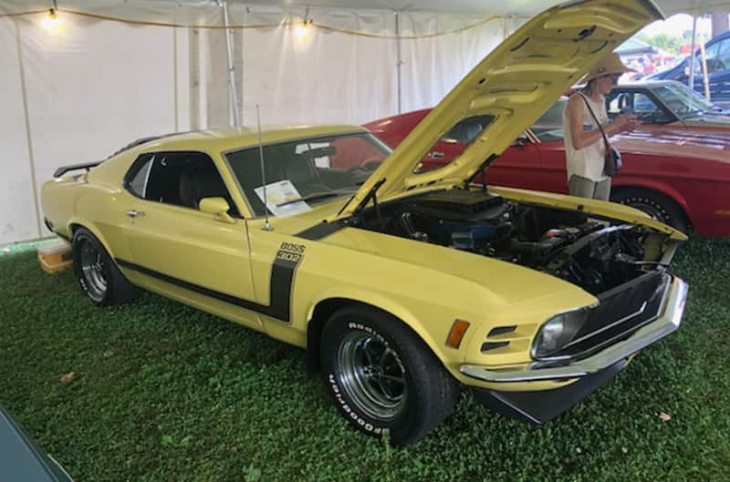 Yellow Ford Mustang Boss