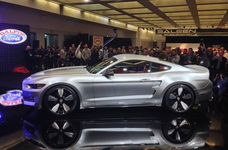 Side view of silver Mustang Rocket