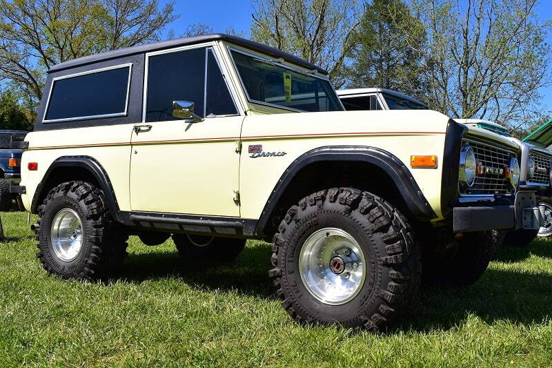 Profile of white Bronco