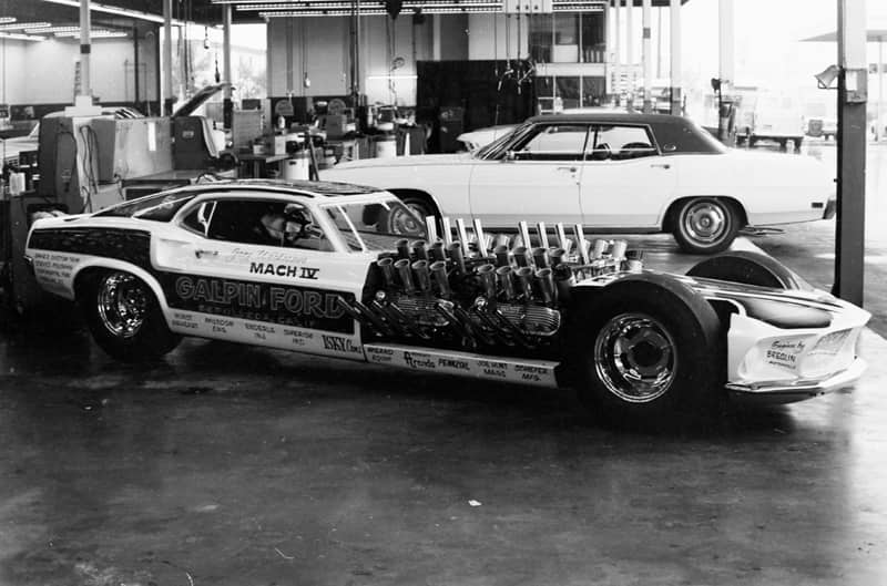 Hall of Famer Gas Ronda, top drag racer in the 1960s, dies at 91.