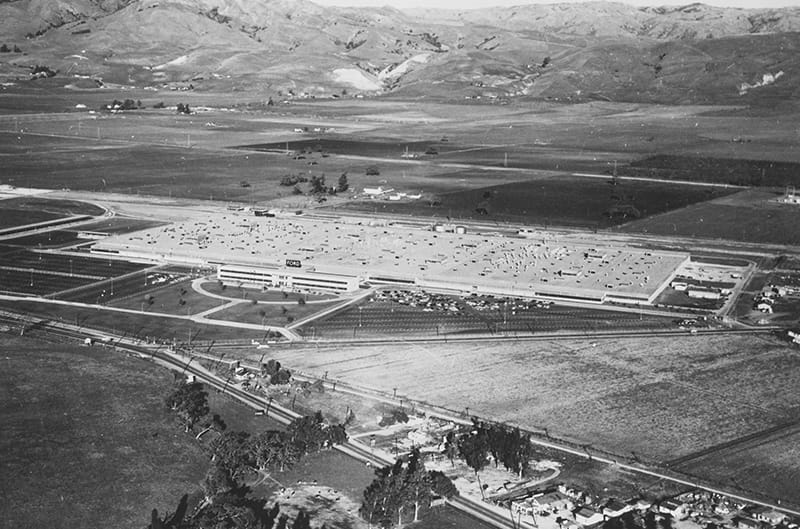 Aerial photo of the san jose plant in black and white