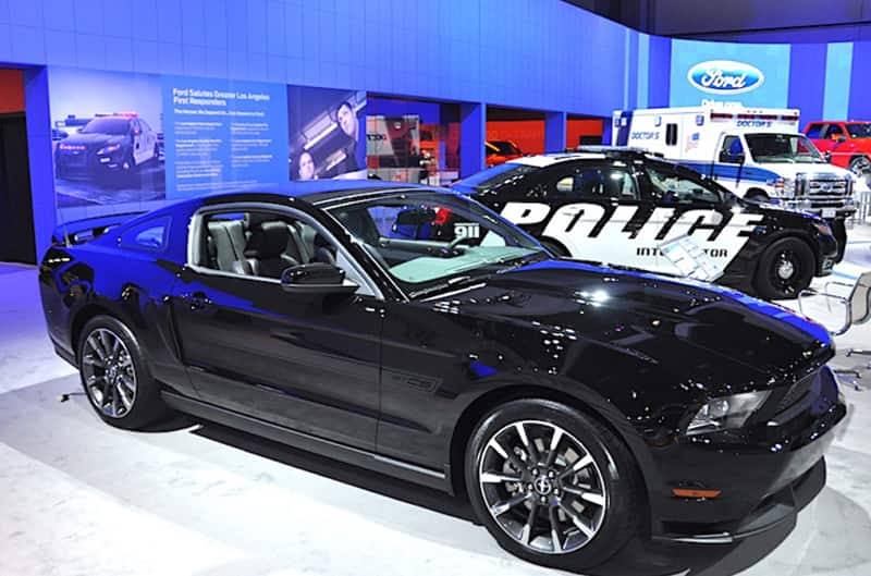 Black GT/CS S197 with refresh at trade show ford display