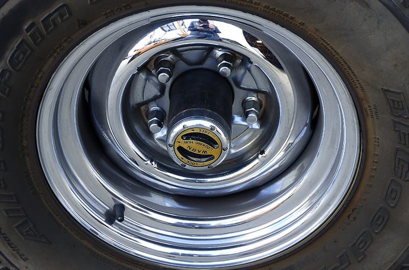 Closeup of steelie wheel on bronco