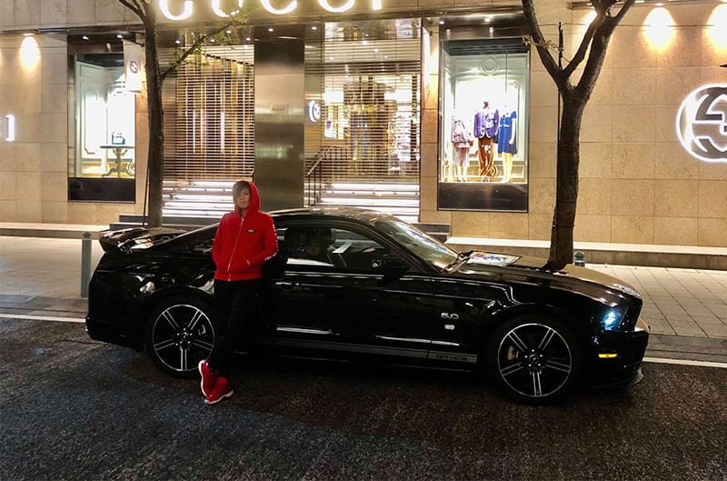 Shopping with the Mustang