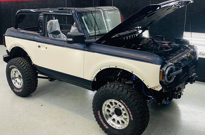 Digitally Remastered 2021 Ford Bronco Looks Ready for Some Vintage