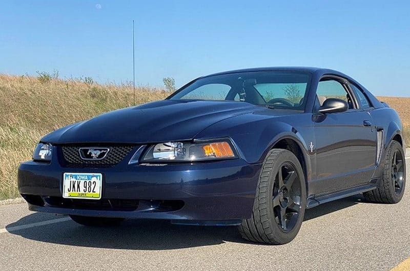 2002 Ford Mustang in Blue