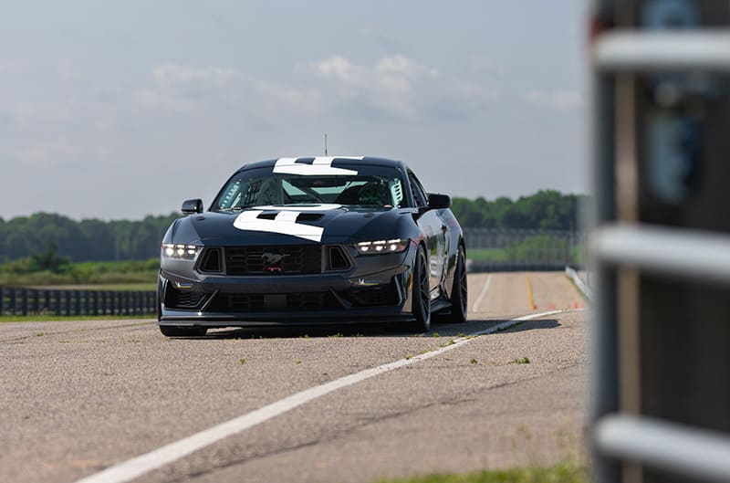 2024 Mustang Dark Horse on Track static