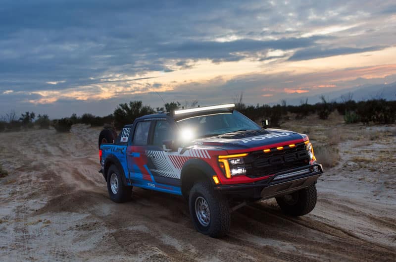 F150 Raptor on dirt path