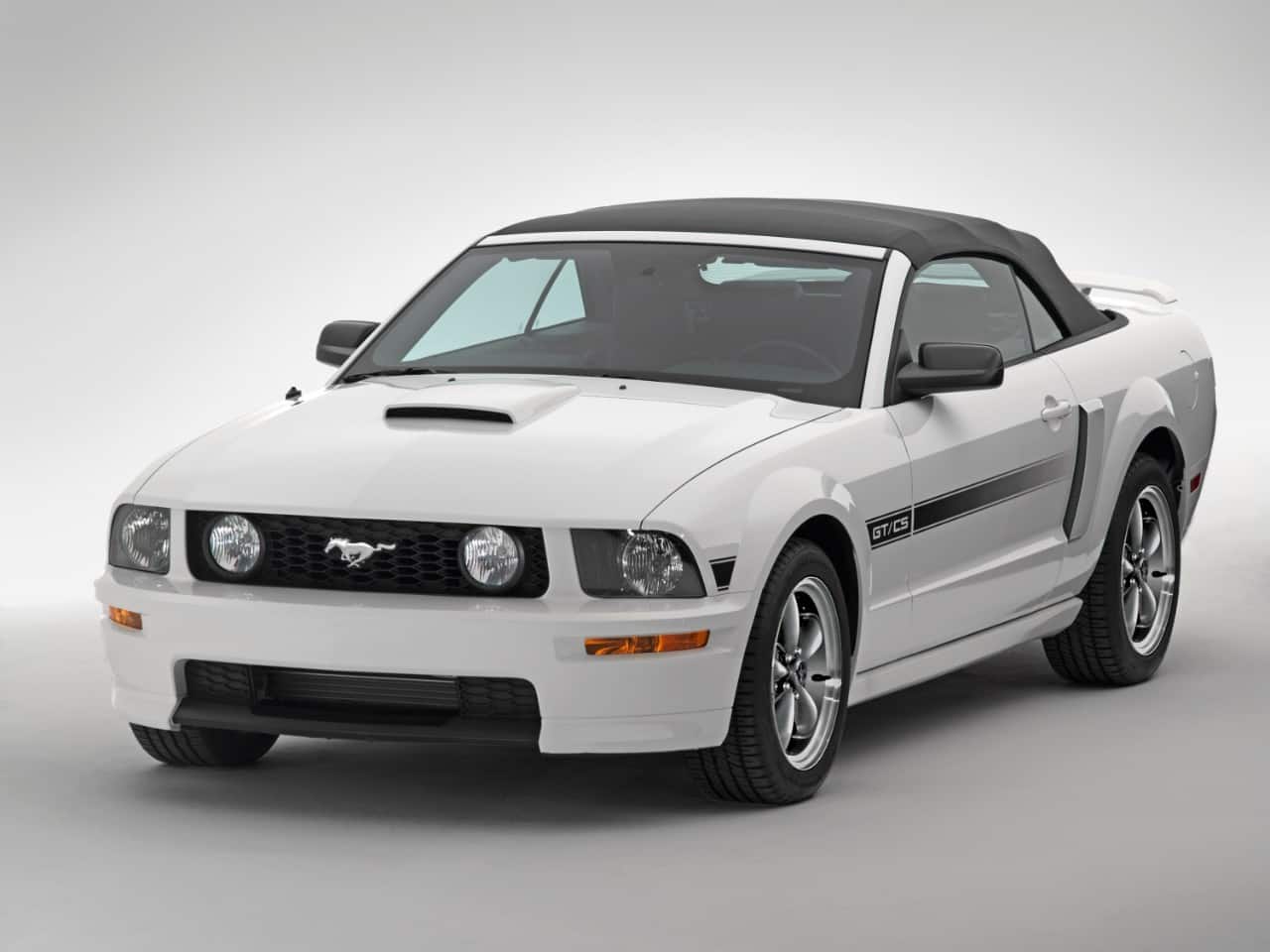 2008 Ford Mustang Convertible Review 2008 Ford Mustang Convertible Review