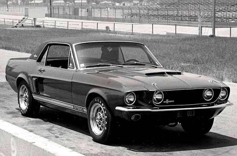 8 Vinyl Racing Stripes Kit - Ford Mustang - DIY - 30' or 36' long
