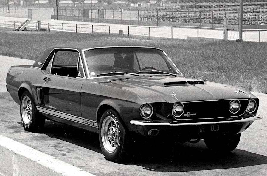 Black and white photo of Mustang GT500
