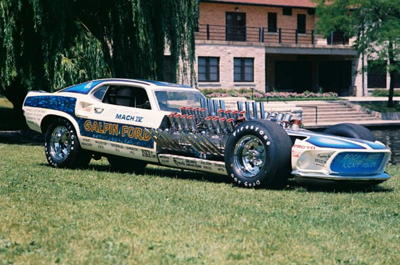 Hall of Famer Gas Ronda, top drag racer in the 1960s, dies at 91.