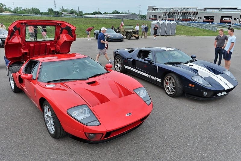 A red and a blue Ford GT on display at the M1 Concourse 