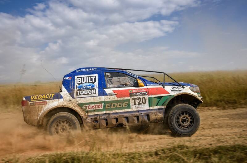The Neil Woolridge Motorsports Ford Ranger kicking up some dust while dashing through the course on the way to victory