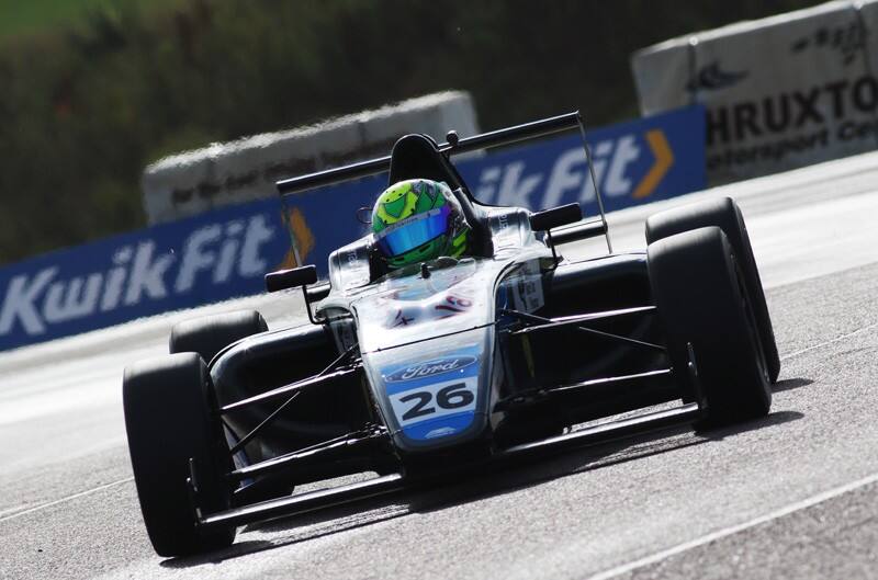 britishF4knockhill_800 britishF4knockhill_800